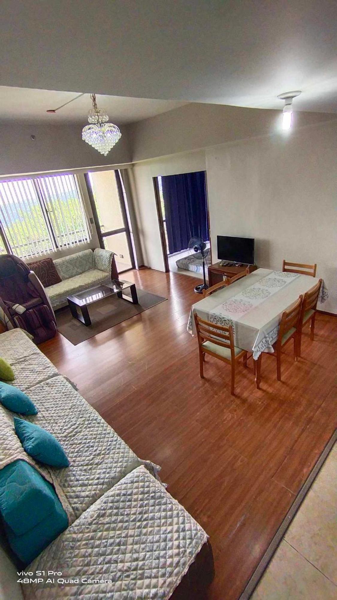 Splendido Tagagtay Taal Lake Staycation Free Parking Netflix No Free Pool Tagaytay City Exteriör bild