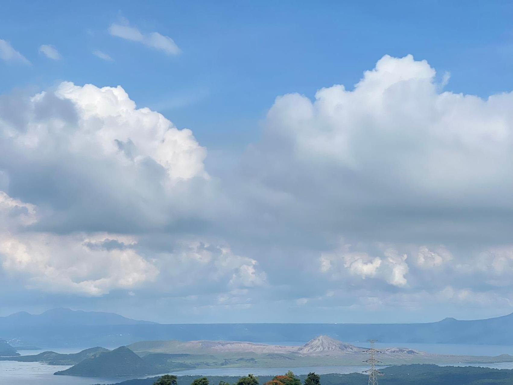 Splendido Tagagtay Taal Lake Staycation Free Parking Netflix No Free Pool Tagaytay City Exteriör bild