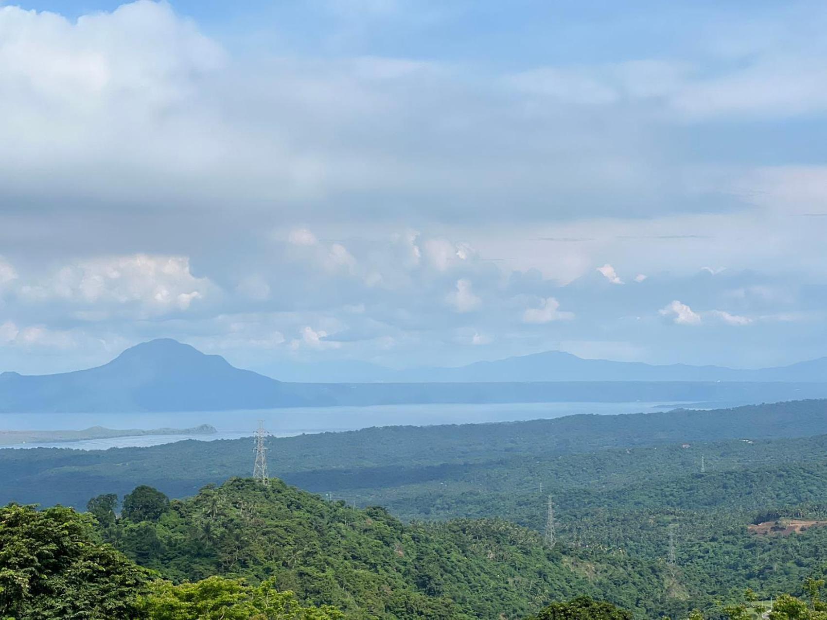 Splendido Tagagtay Taal Lake Staycation Free Parking Netflix No Free Pool Tagaytay City Exteriör bild
