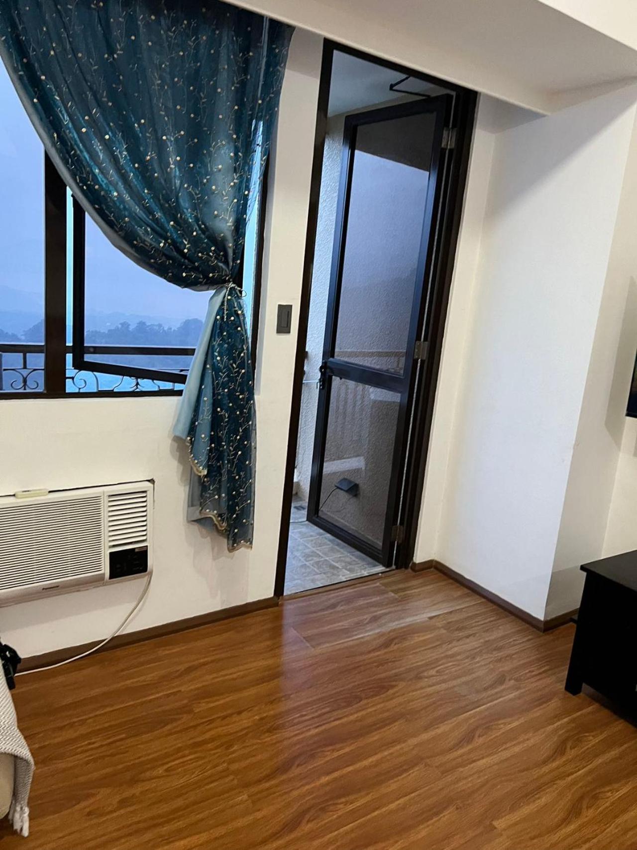 Splendido Tagagtay Taal Lake Staycation Free Parking Netflix No Free Pool Tagaytay City Exteriör bild