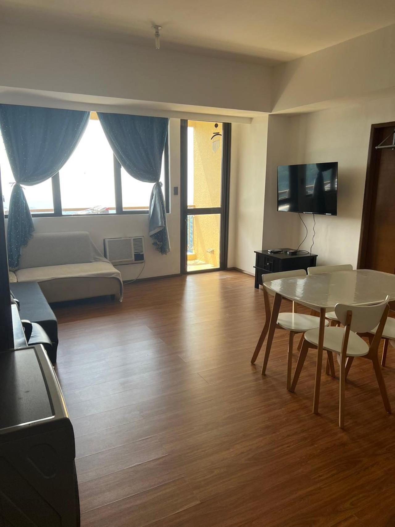 Splendido Tagagtay Taal Lake Staycation Free Parking Netflix No Free Pool Tagaytay City Exteriör bild