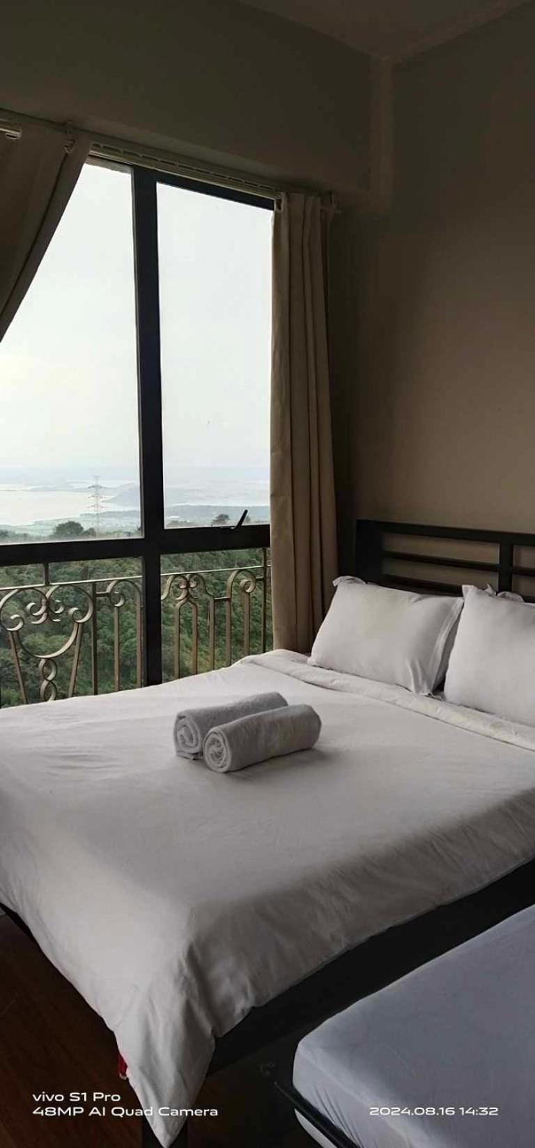 Splendido Tagagtay Taal Lake Staycation Free Parking Netflix No Free Pool Tagaytay City Exteriör bild